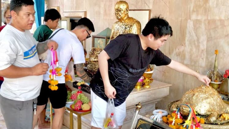 เลขเด็ดหลวงพ่อสนิท